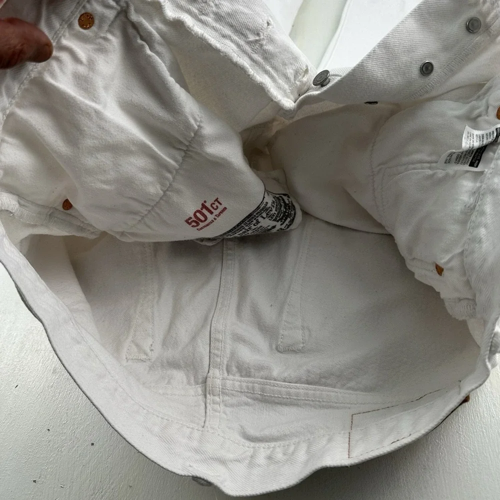 Y2K Levi’s 501 CT Jeans Men’s 31x30 Tapered Slim White 100% Cotton Denim READ